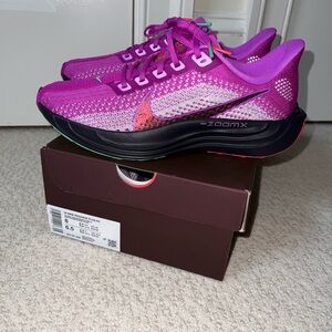 NEW Nike Pegasus Plus Sneakers Faith Kipyegon
